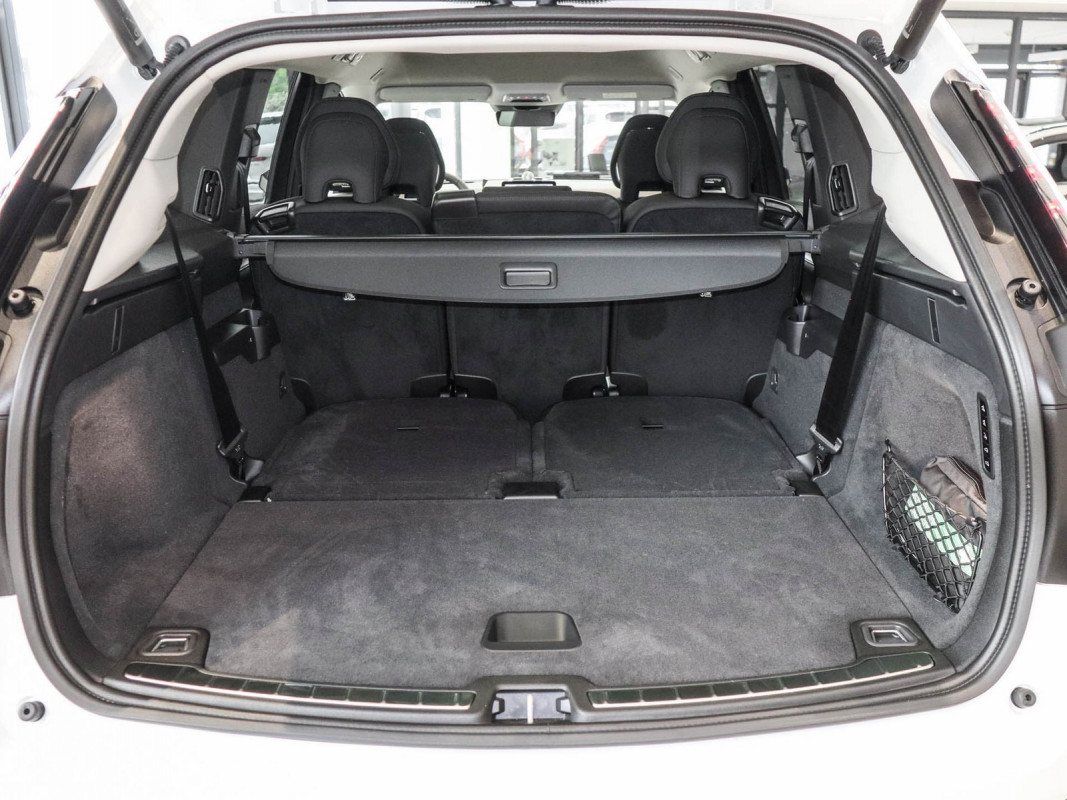 Volvo EX90 Pure AWD - SUV/Off-road - Weiss - Gebrauchtwagen - Bild 11