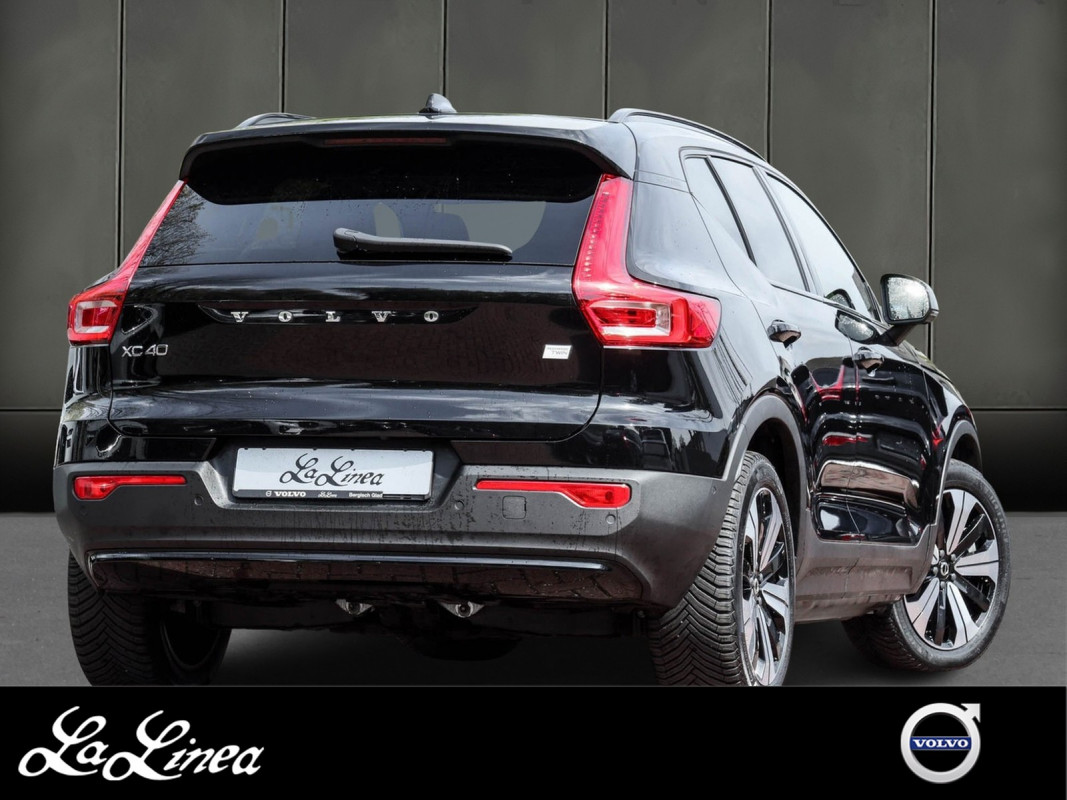 Volvo XC40 Twin Motor - SUV/Off-road - Schwarz - Gebrauchtwagen - Bild 2