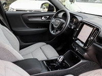 Volvo XC40 Twin Motor - SUV/Off-road - Schwarz - Gebrauchtwagen - Bild 3