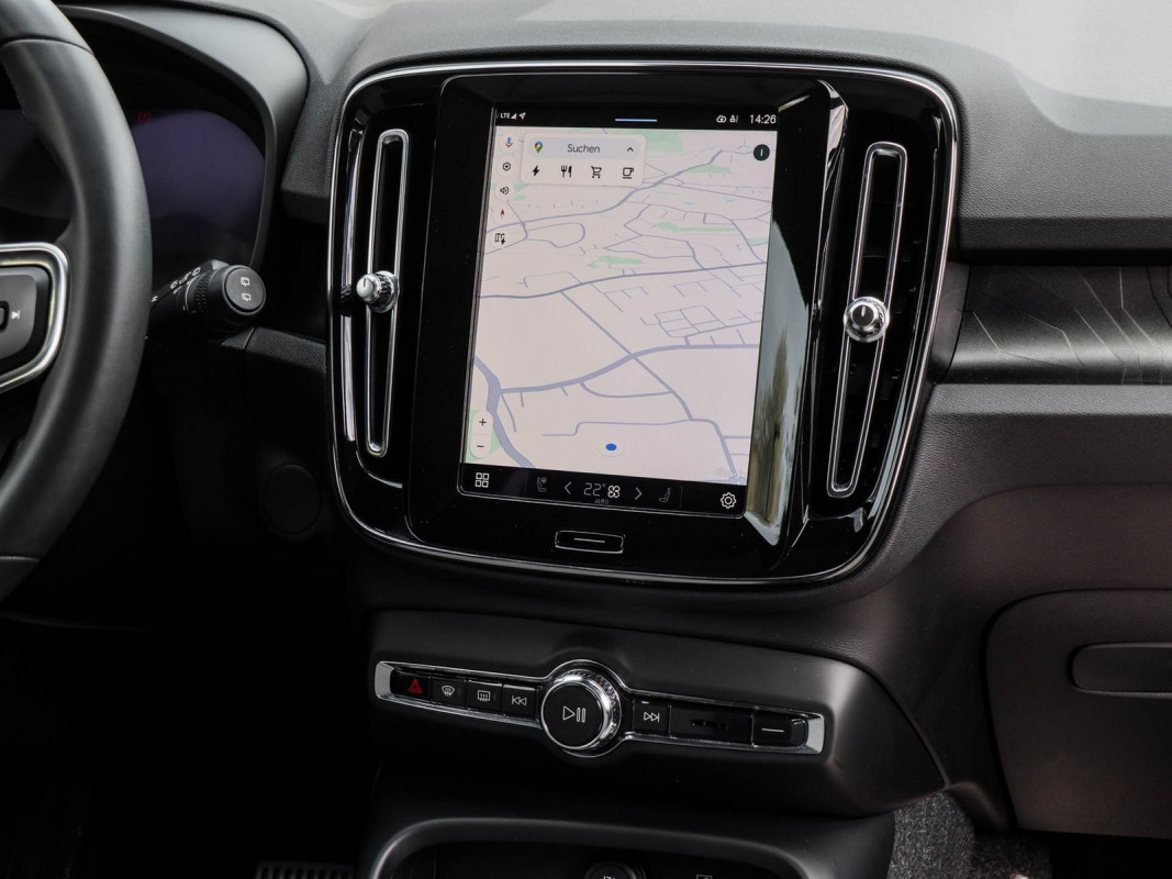 Volvo XC40 Twin Motor - SUV/Off-road - Schwarz - Gebrauchtwagen - Bild 9