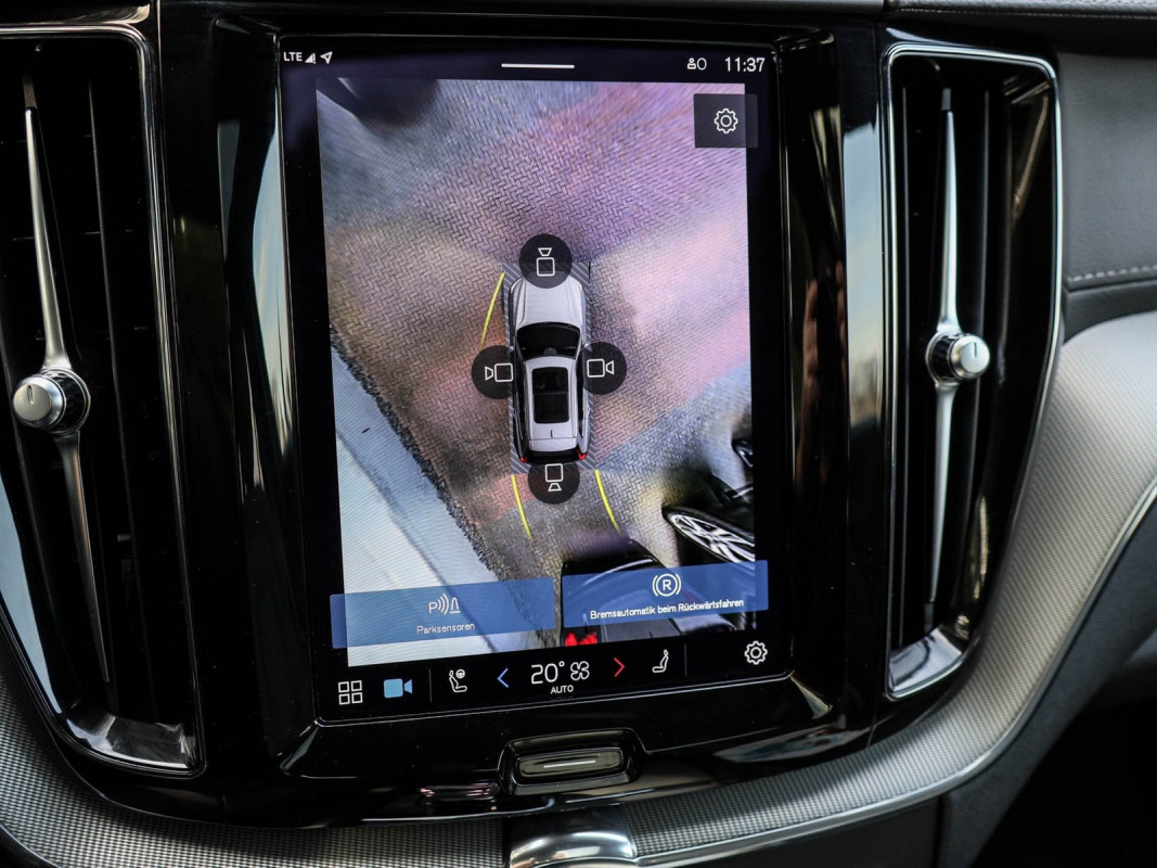 Volvo XC60 B5 - SUV/Off-road - Blau - Gebrauchtwagen - Bild 13