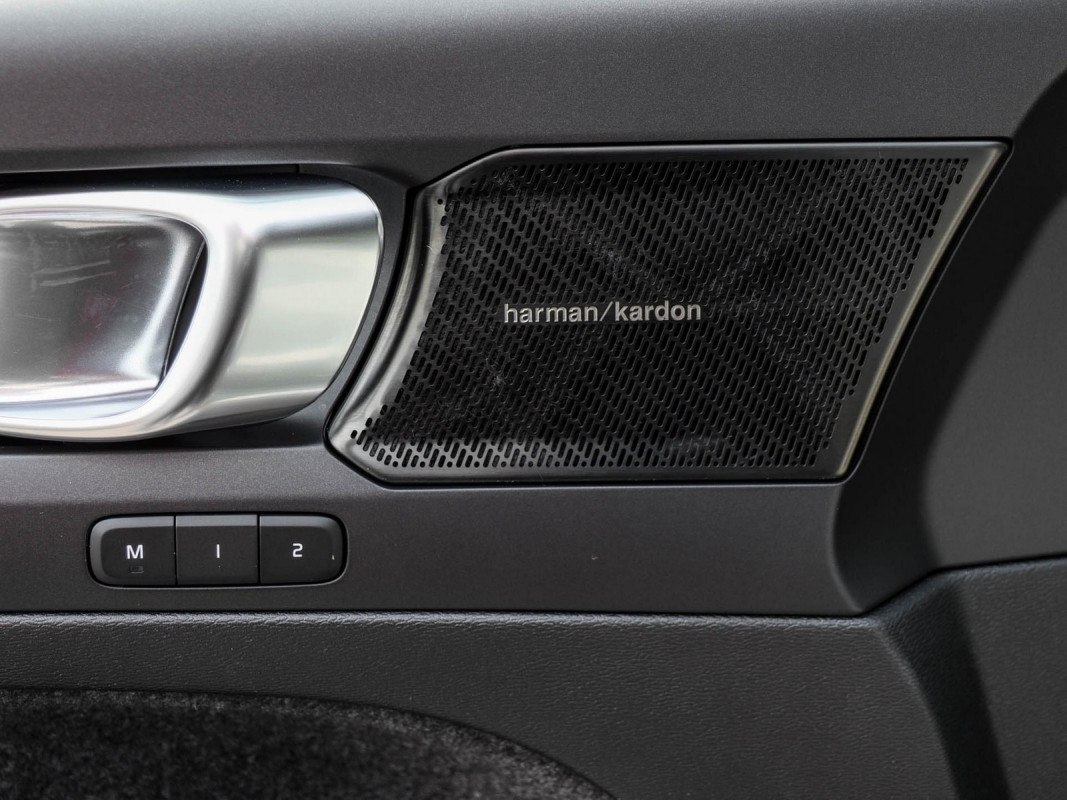 Volvo XC40 Twin Motor - SUV/Off-road - Schwarz - Gebrauchtwagen - Bild 15