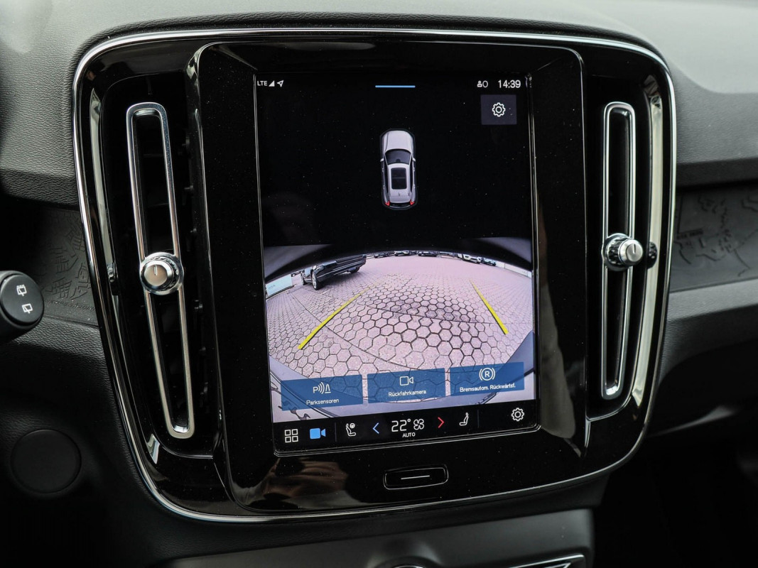 Volvo XC40 Twin Motor - SUV/Off-road - Schwarz - Gebrauchtwagen - Bild 13