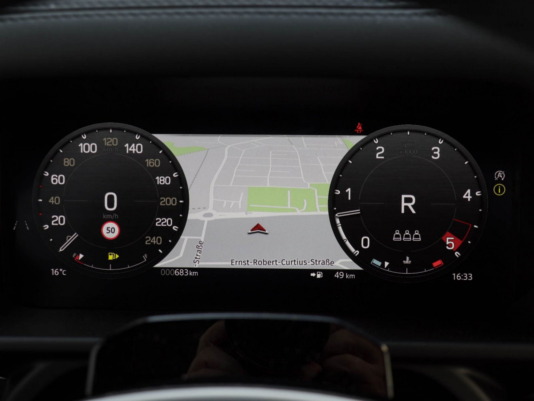 Land Rover Defender - SUV/Off-road - Weiss - Gebrauchtwagen - Bild 14