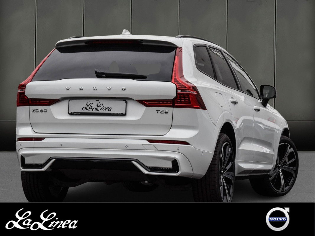 Volvo XC60 T6 Recharge AWD - SUV/Off-road - Weiss - Gebrauchtwagen - Bild 2