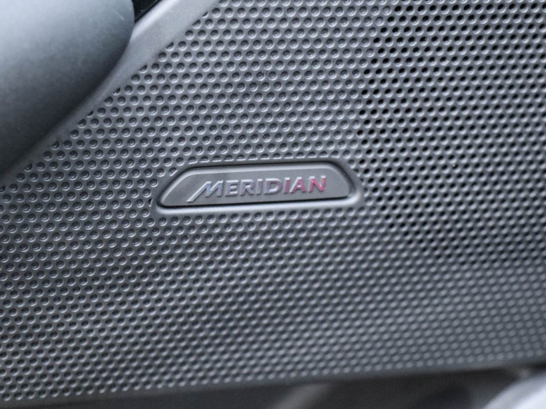 Land Rover Range Rover Velar - SUV/Off-road - Weiss - Gebrauchtwagen - Bild 13