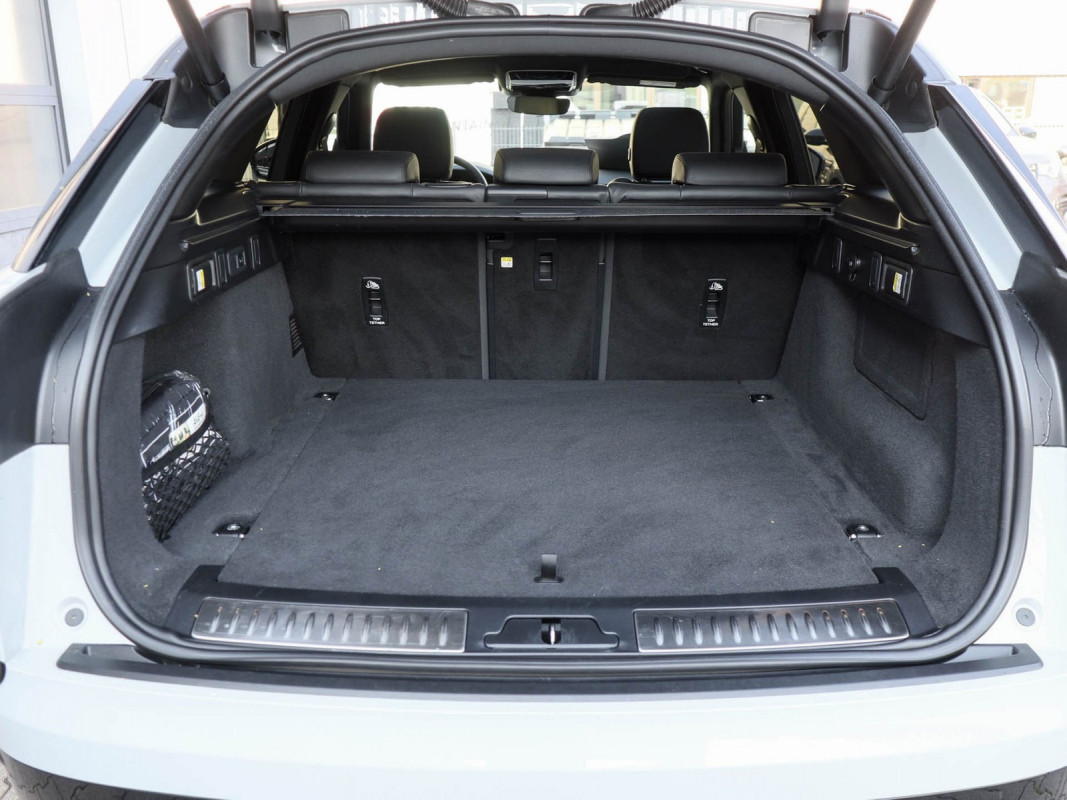 Land Rover Range Rover Velar - SUV/Off-road - Weiss - Gebrauchtwagen - Bild 15