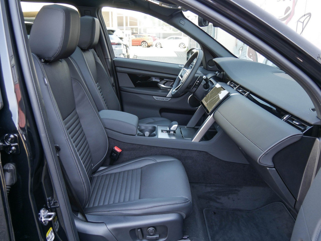 Land Rover Discovery Sport D165 Dynamic S - SUV/Off-road - Schwarz - Gebrauchtwagen - Bild 3