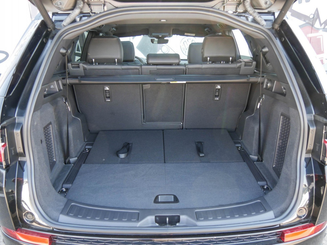 Land Rover Discovery Sport D165 Dynamic S - SUV/Off-road - Schwarz - Gebrauchtwagen - Bild 15