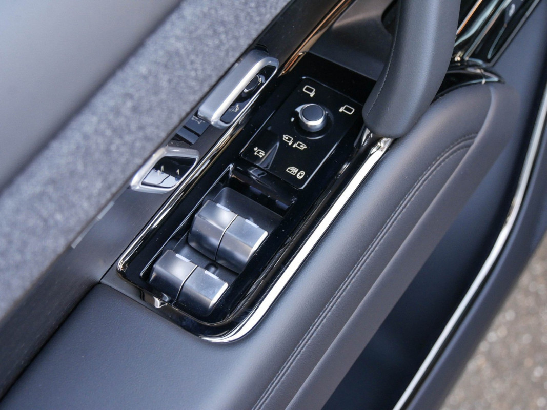 Land Rover Range Rover Sport D250 S - SUV/Off-road - Schwarz - Gebrauchtwagen - Bild 13