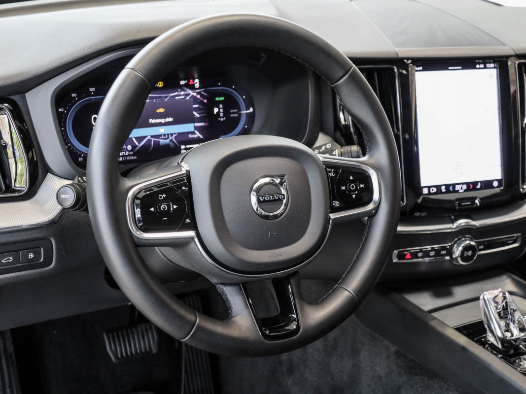 Volvo XC60 T6 AWD - SUV/Off-road - Weiss - Gebrauchtwagen - Bild 10