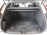 Volvo XC60 T6 AWD - SUV/Off-road - Weiss - Gebrauchtwagen - Bild 11