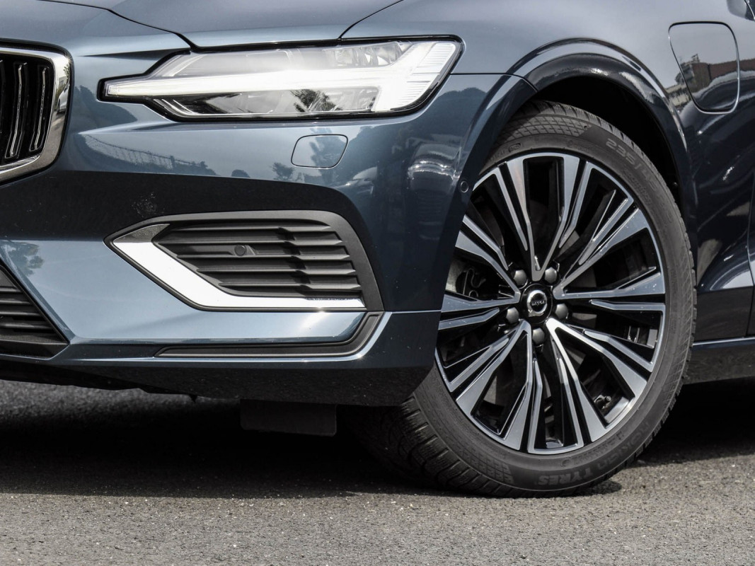Volvo V60 T6 AWD - Kombi - Blau - Gebrauchtwagen - Bild 6