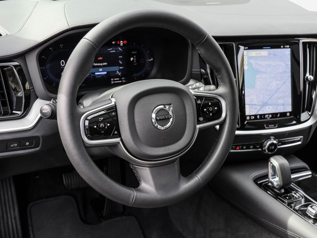 Volvo V60 T6 AWD - Kombi - Blau - Gebrauchtwagen - Bild 10