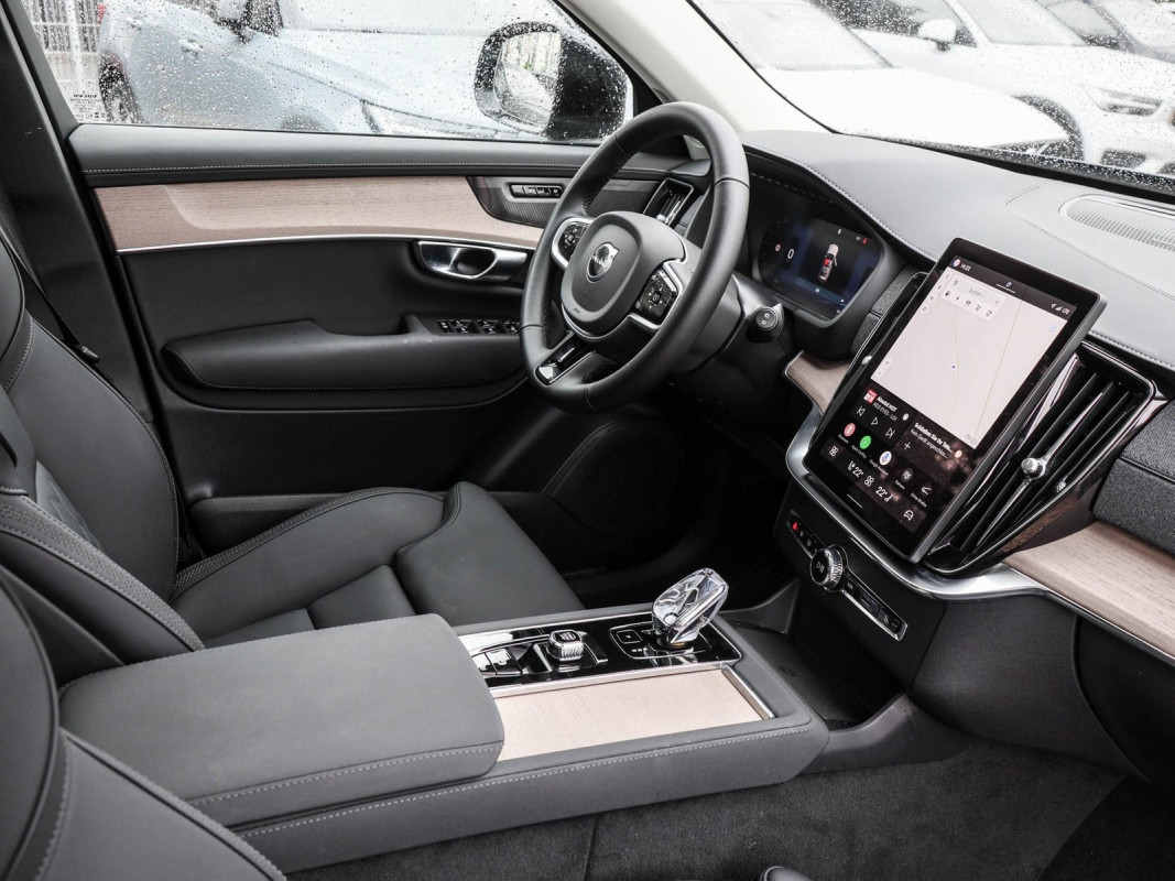 Volvo XC90 T8 AWD - SUV/Off-road - Blau - Gebrauchtwagen - Bild 3