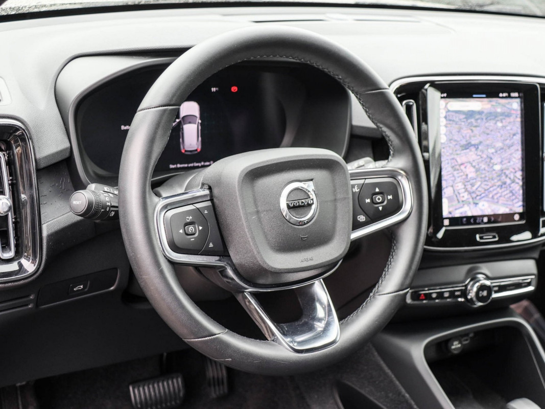 Volvo XC40 - SUV/Off-road - Braun - Gebrauchtwagen - Bild 10