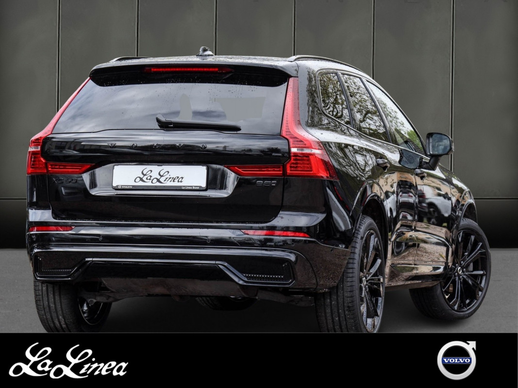 Volvo XC60 B5 AWD - SUV/Off-road - Schwarz - Gebrauchtwagen - Bild 2