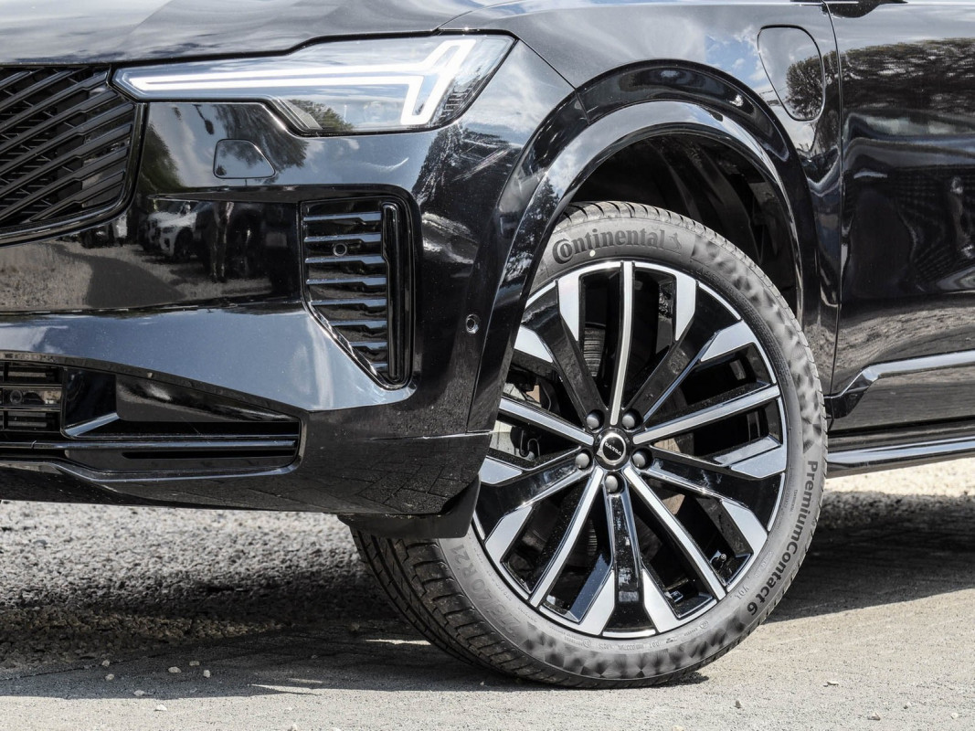 Volvo XC90 T8 AWD - SUV/Off-road - Schwarz - Gebrauchtwagen - Bild 6
