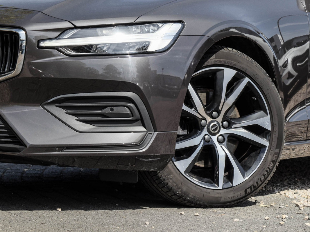 Volvo V60 B3 Benzin - Kombi - Grau - Gebrauchtwagen - Bild 6