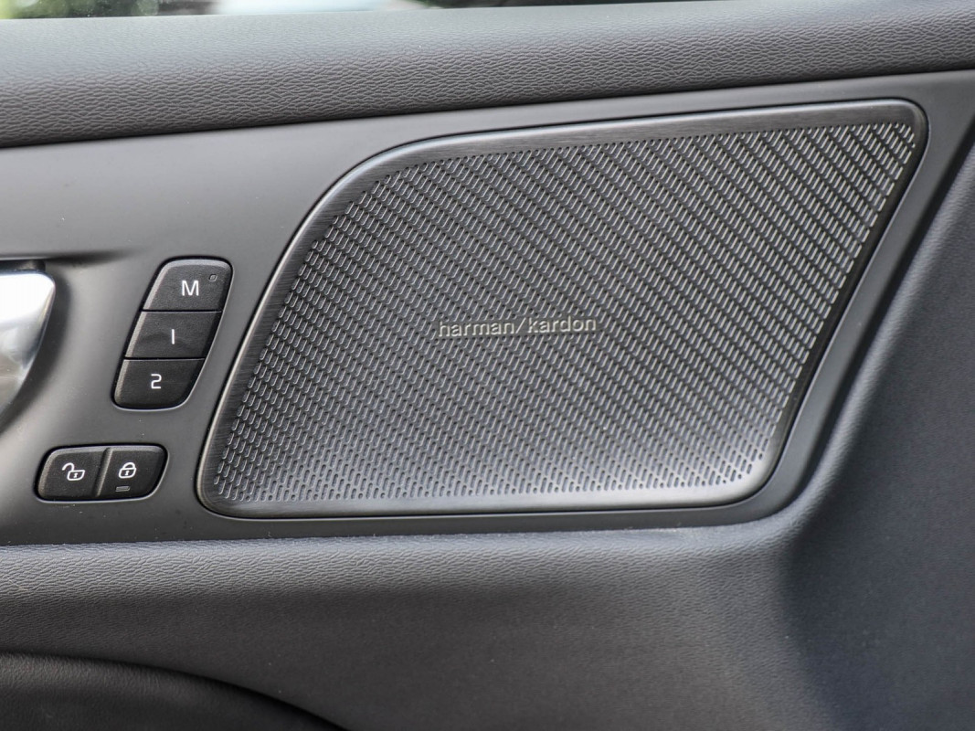 Volvo V60 T6 AWD - Kombi - Braun - Gebrauchtwagen - Bild 15