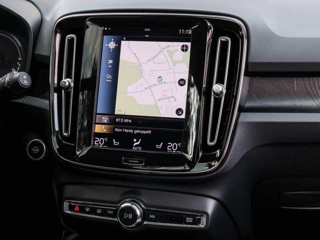 Volvo XC40 T5 - SUV/Off-road - Schwarz - Gebrauchtwagen - Bild 9