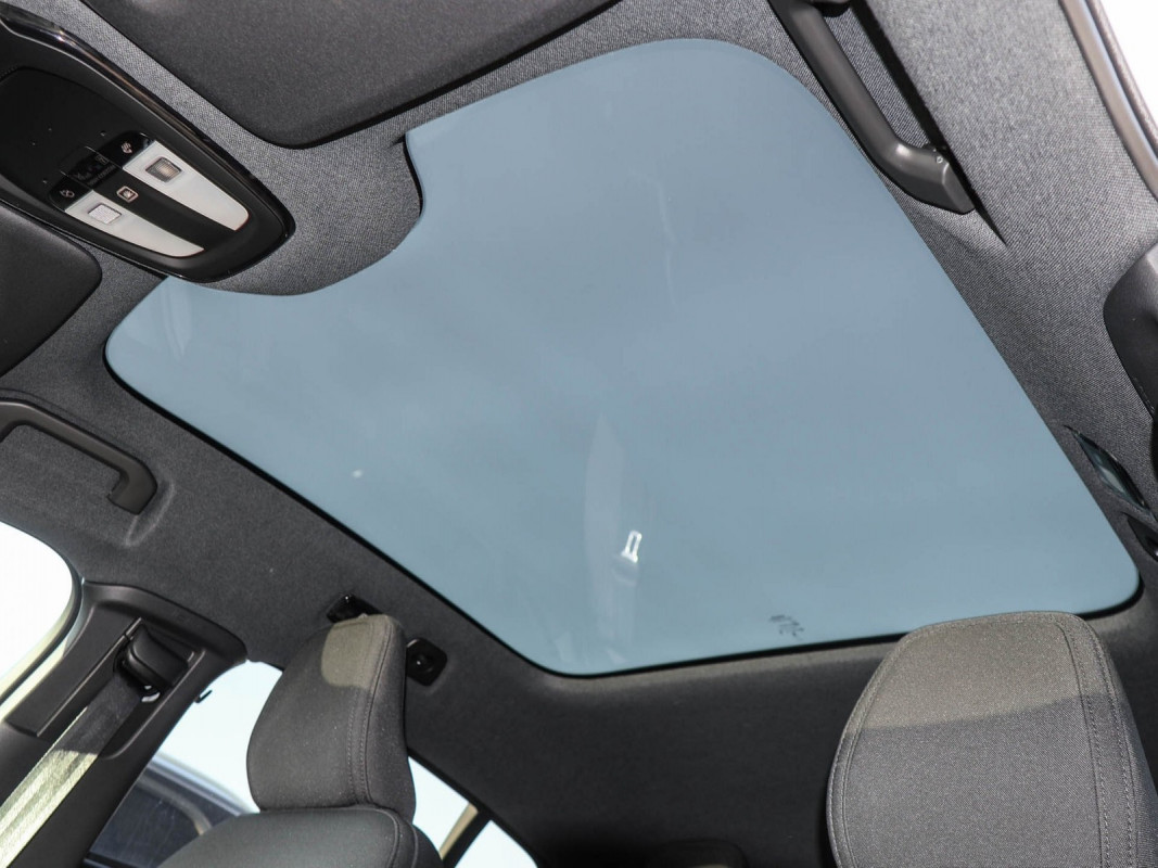 Volvo C40 Plus - SUV/Off-road - Weiss - Gebrauchtwagen - Bild 12