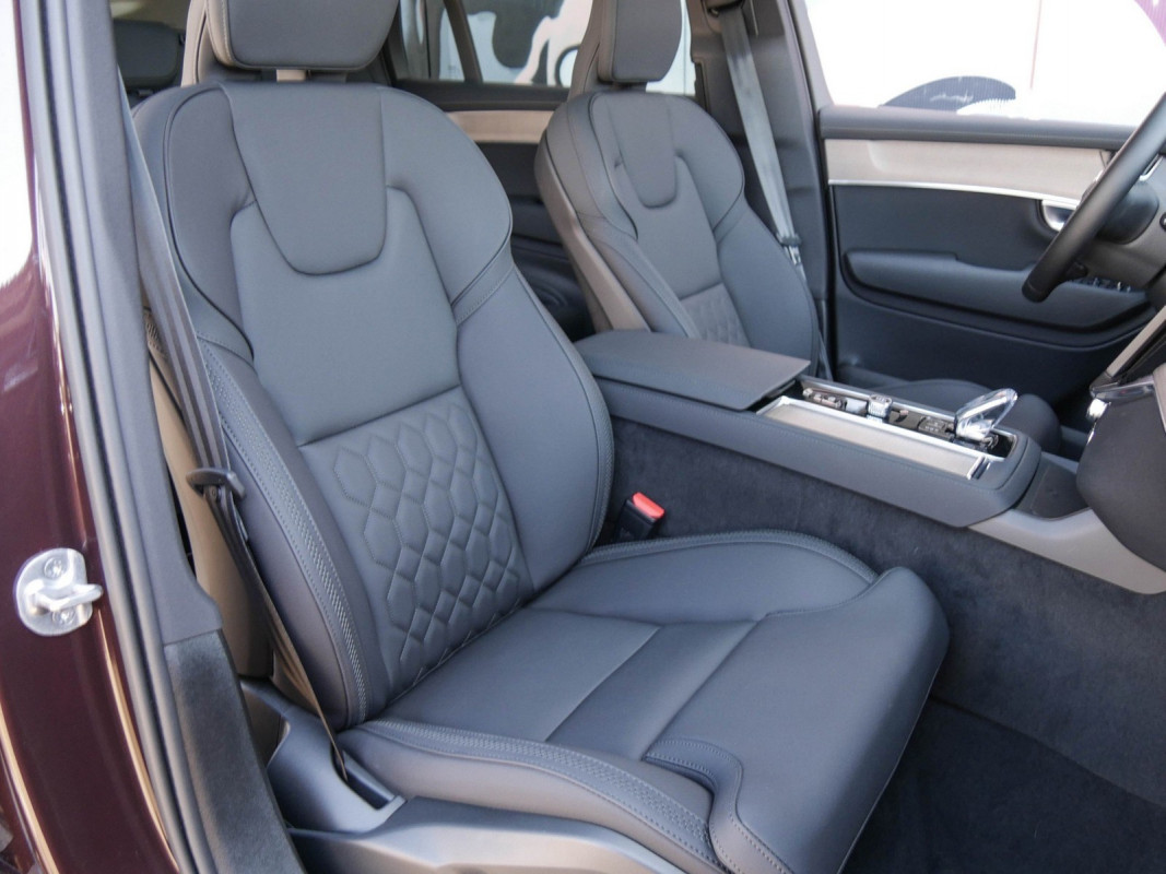 Volvo XC90 - SUV/Off-road - Braun - Gebrauchtwagen - Bild 7