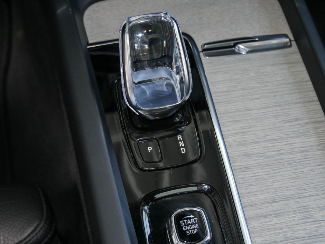 Volvo XC60 - SUV/Off-road - Schwarz - Gebrauchtwagen - Bild 11
