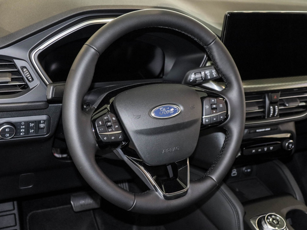 Ford Kuga - SUV/Off-road - Schwarz - Neuwagen - Bild 9