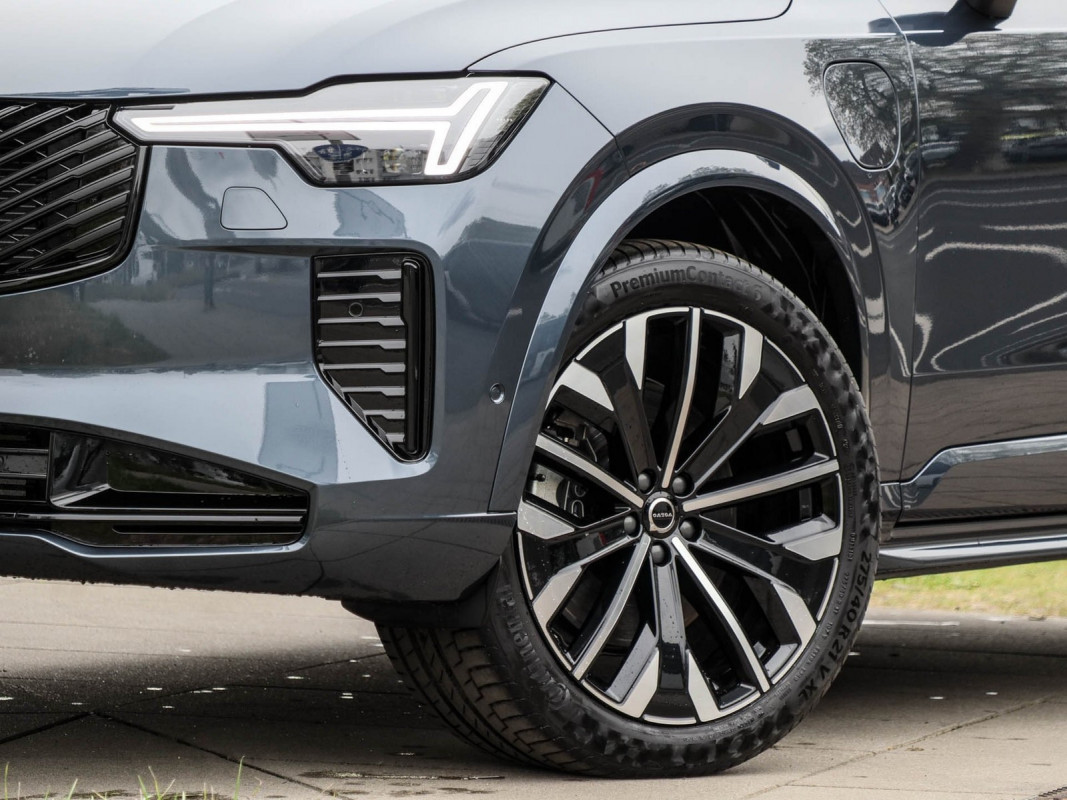 Volvo XC90 T8 AWD - SUV/Off-road - Blau - Gebrauchtwagen - Bild 6