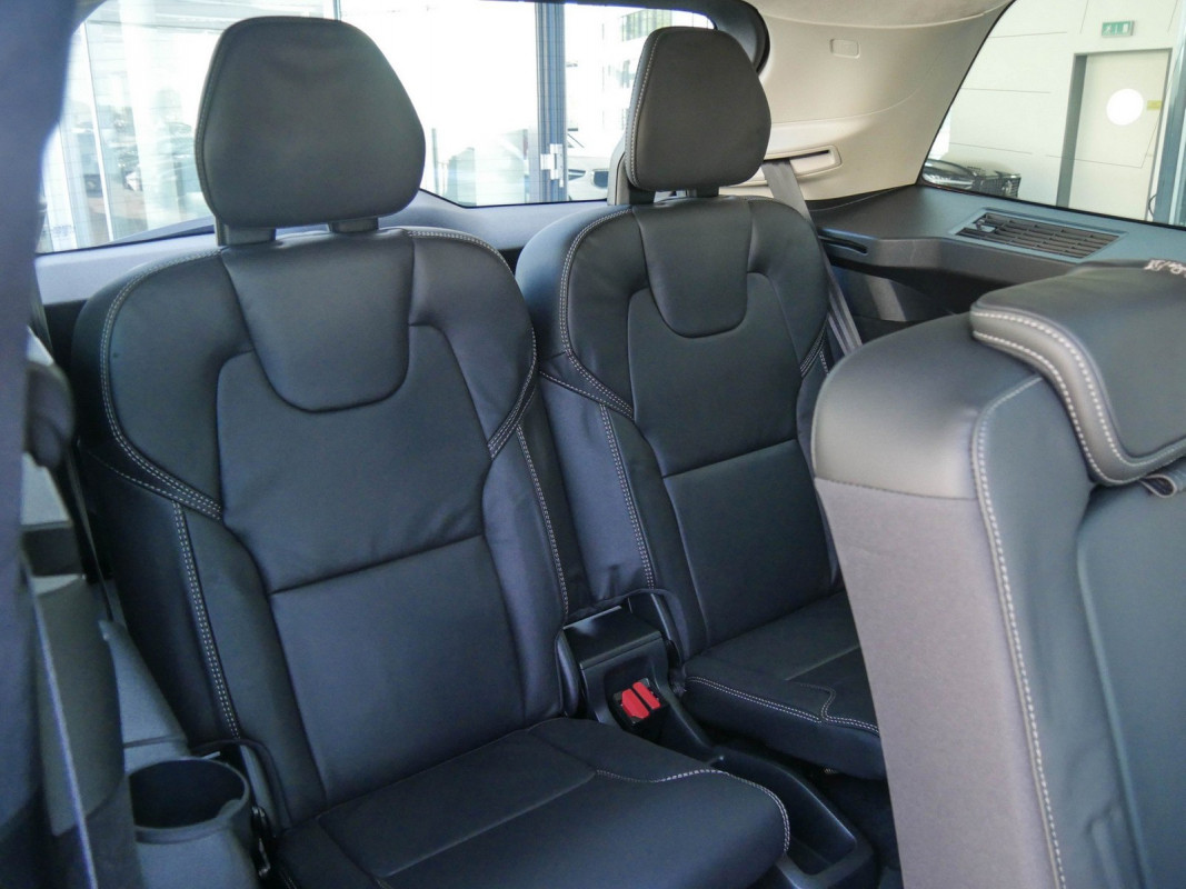 Volvo XC90 - SUV/Off-road - Weiss - Gebrauchtwagen - Bild 9