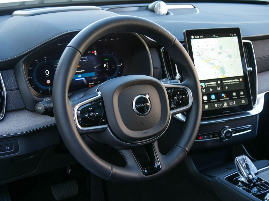 Volvo XC90 - SUV/Off-road - Weiss - Gebrauchtwagen - Bild 11