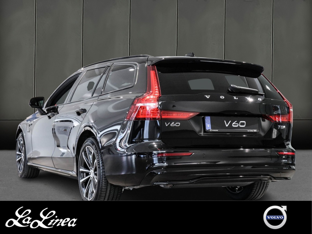 Volvo V60 T6 Recharge AWD - Kombi - Schwarz - Neuwagen - Bild 2
