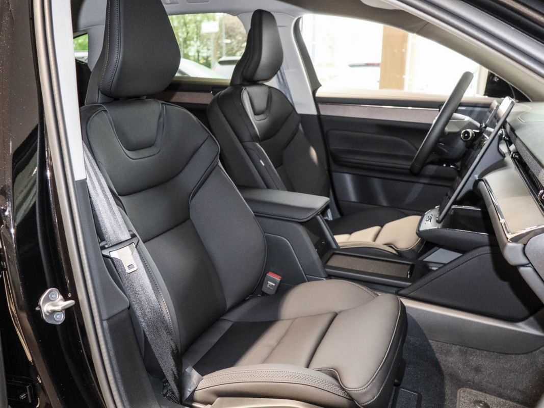 Volvo ES90 Single Motor Extended Range - Limousine - Schwarz - Neuwagen - Bild 6