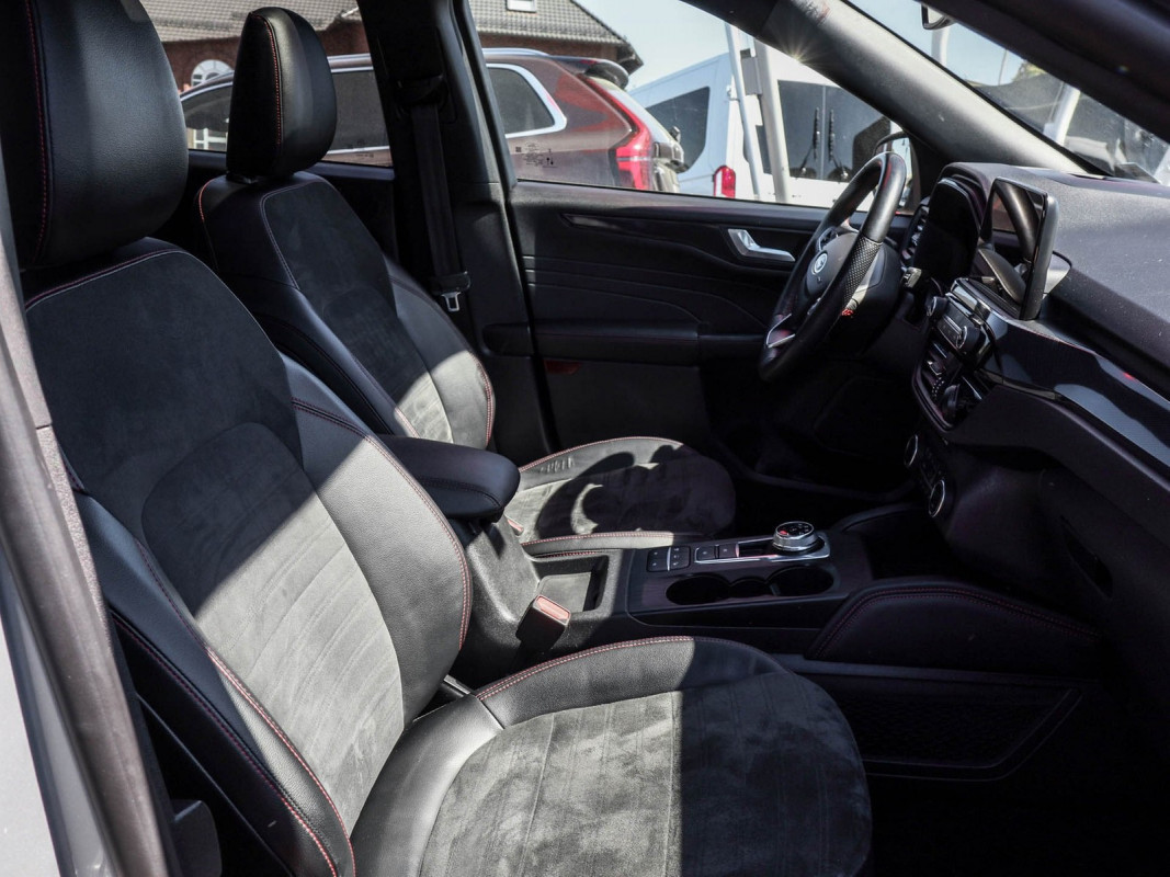Ford Kuga Plug-In Hybrid ST-Line X,Panoram D., 20" ALU, Winter P. Techn. P. - SUV/Off-road - Silber - Gebrauchtwagen - Bild 7