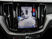 Volvo XC60 T6 Plus Black Edition Plug-In AWD - SUV/Off-road - Schwarz - Gebrauchtwagen - Bild 13