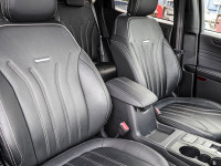 Ford Kuga Plug-In Hybrid Vignale AHK, Allwetter, Panorama D., Techn. P. - SUV/Off-road - Weiss - Gebrauchtwagen - Bild 7