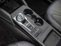 Ford Kuga Plug-In Hybrid Vignale AHK, Allwetter, Panorama D., Techn. P. - SUV/Off-road - Weiss - Gebrauchtwagen - Bild 12