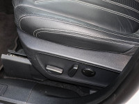 Ford Kuga Plug-In Hybrid Vignale AHK, Allwetter, Panorama D., Techn. P. - SUV/Off-road - Weiss - Gebrauchtwagen - Bild 13