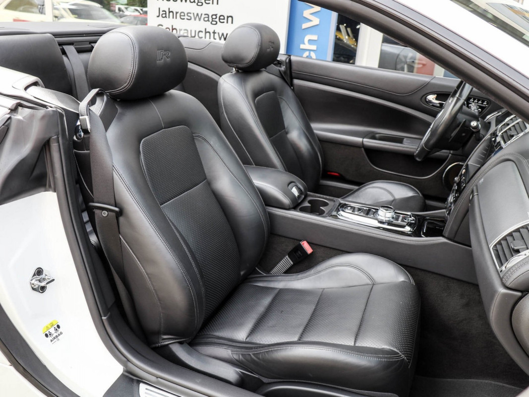 Jaguar XKR 5.0 Kompressor - Cabrio/Roadster - Weiss - Gebrauchtwagen - Bild 6