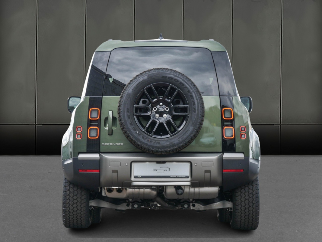 Land Rover Defender 90 D200 S - SUV/Off-road - Grün - Gebrauchtwagen - Bild 8