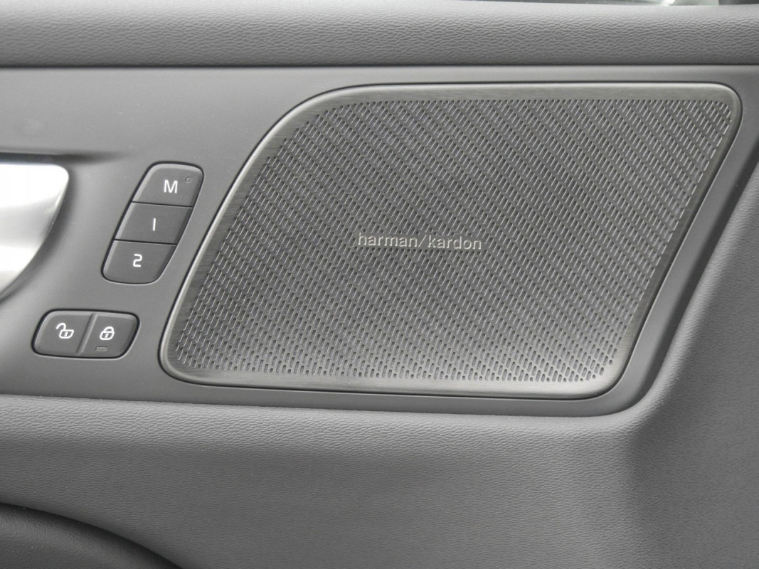 Volvo V60 - Kombi - Weiss - Gebrauchtwagen - Bild 15