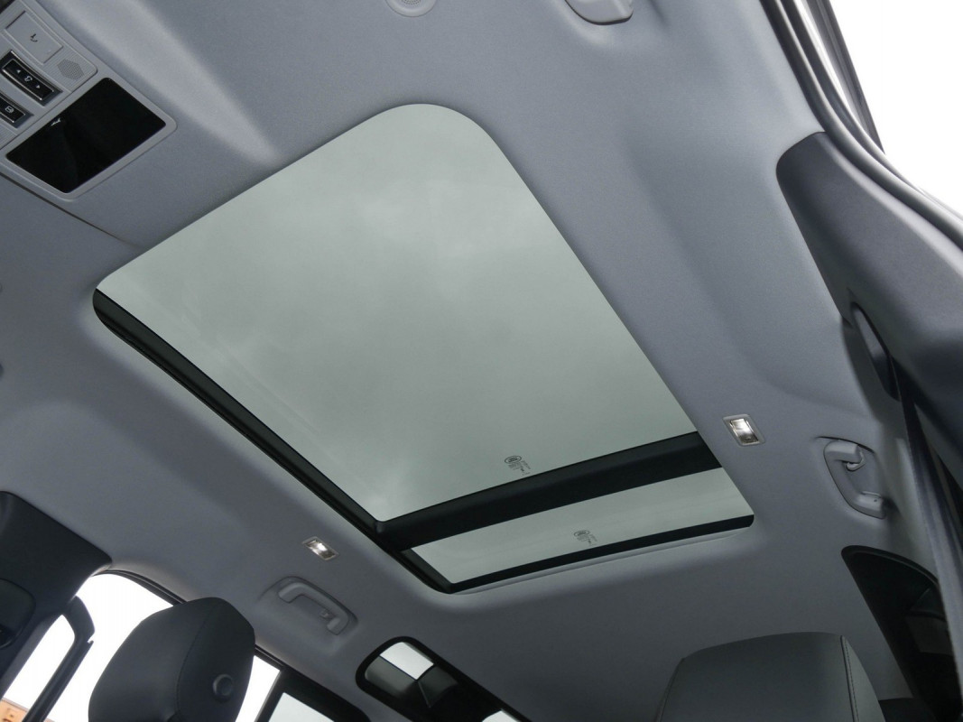 Land Rover Defender 110 D200 S - SUV/Off-road - Grau - Neuwagen - Bild 12
