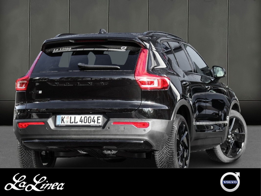 Volvo EX40 Single Motor Extended Range - SUV/Off-road - Schwarz - Gebrauchtwagen - Bild 2