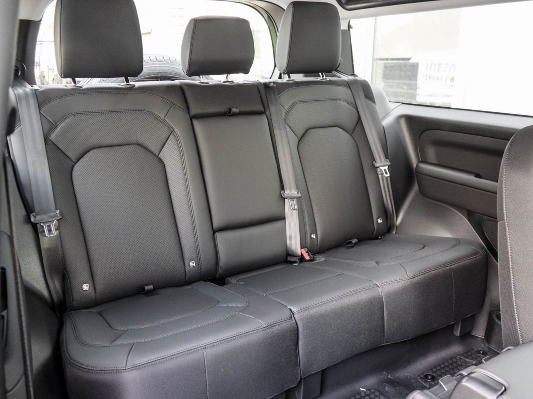 Land Rover Defender - SUV/Off-road - Grün - Neuwagen - Bild 5