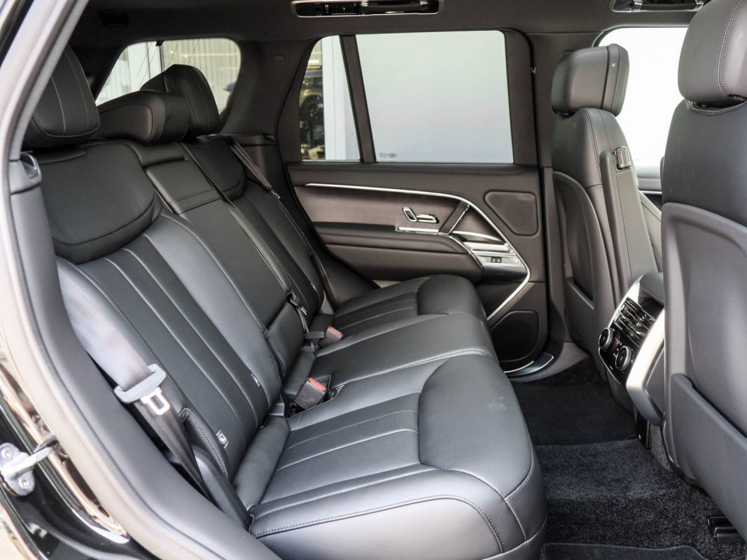 Land Rover Range Rover - SUV/Off-road - Schwarz - Gebrauchtwagen - Bild 5