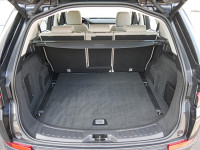 Land Rover Discovery Sport P300e SE - SUV/Off-road - Grau - Gebrauchtwagen - Bild 15