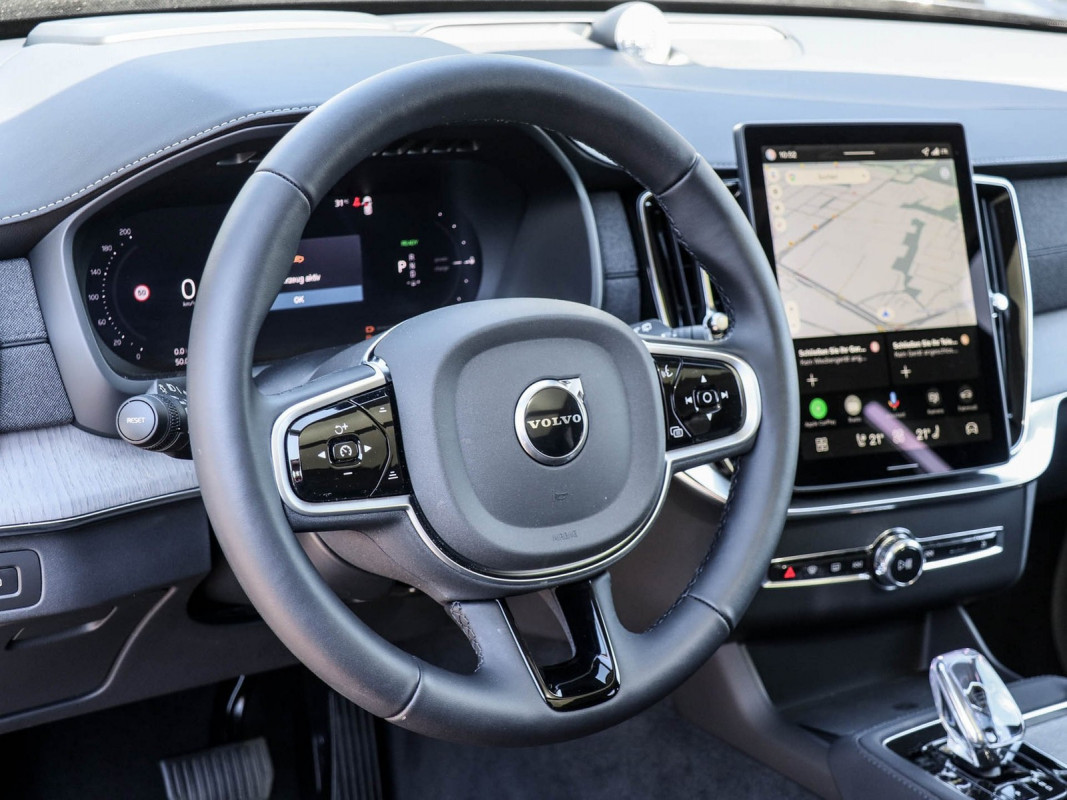 Volvo XC90 T8 AWD - SUV/Off-road - Schwarz - Gebrauchtwagen - Bild 10