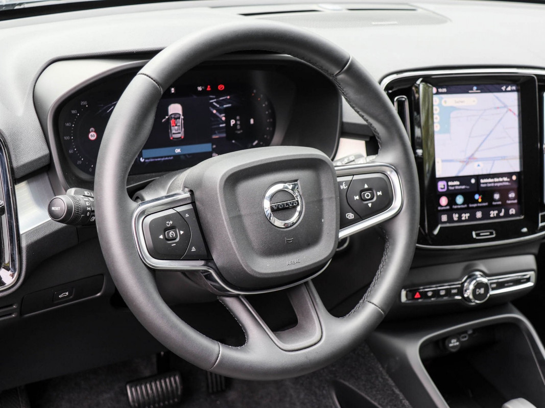 Volvo XC40 B3 - SUV/Off-road - Blau - Gebrauchtwagen - Bild 10
