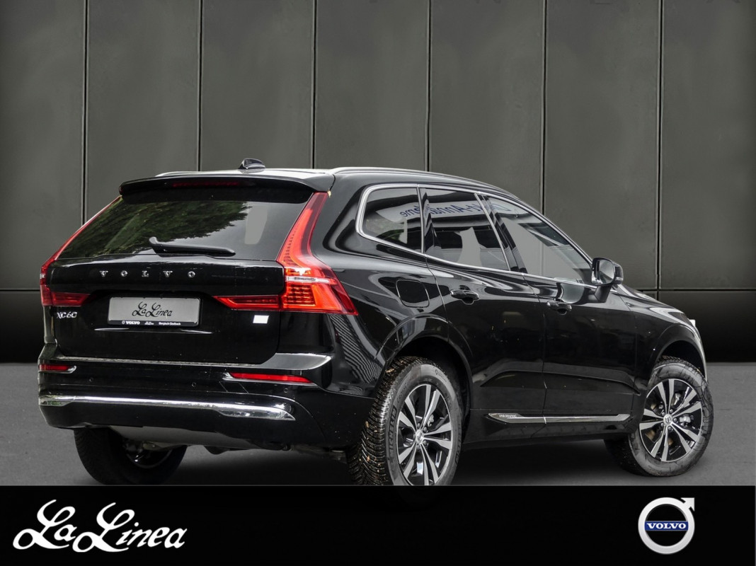 Volvo XC60 T6 - SUV/Off-road - Schwarz - Gebrauchtwagen - Bild 2